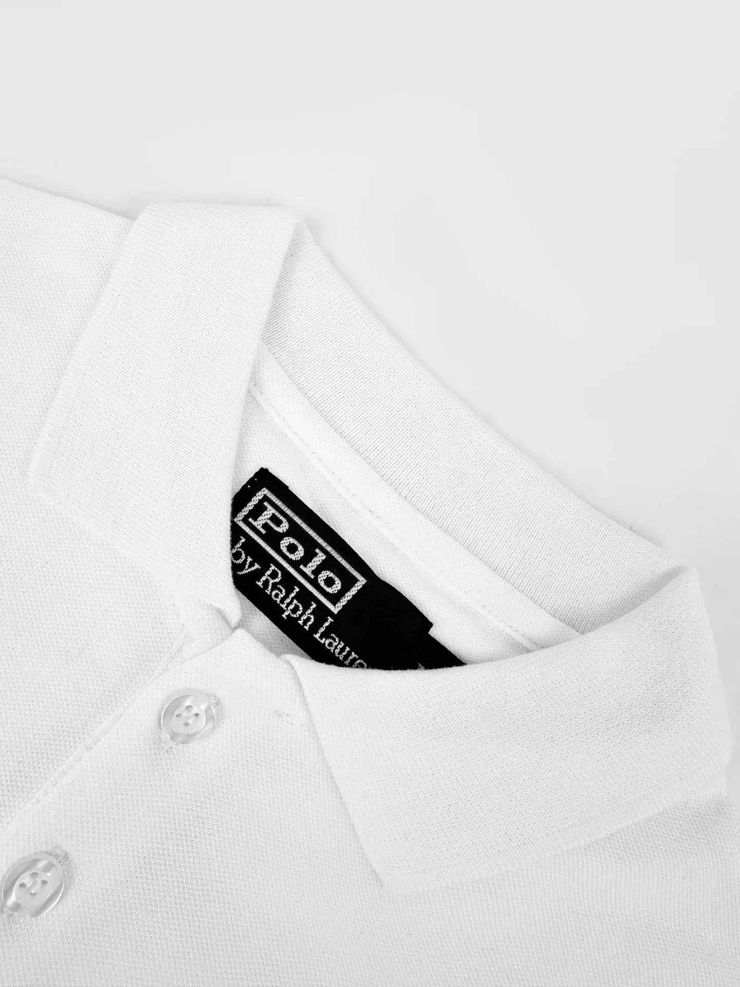 Ralph Lauren Polo ， ， 。 ， ， 。 ， 。 ，Polo ， ， ； ， ， 。 ， 。 1 ， ， 、 。 2. ， ， ， ， 。 3. ， ， ， 、 ， 。 ： 1:1 Ralph Lauren 1:1 Ralph Lauren ： Size： S M L ： FF